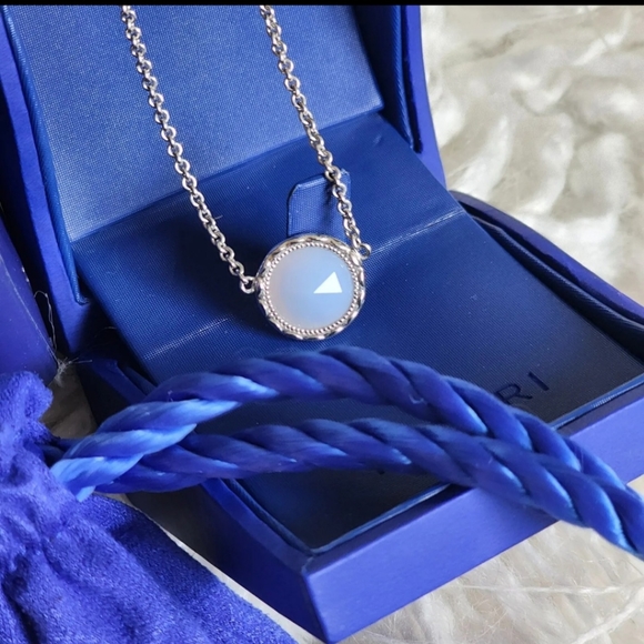 Tacori SN20403 Classic Rock Crescent Station Necklace featuring Chalcedony - Picture 6 of 8